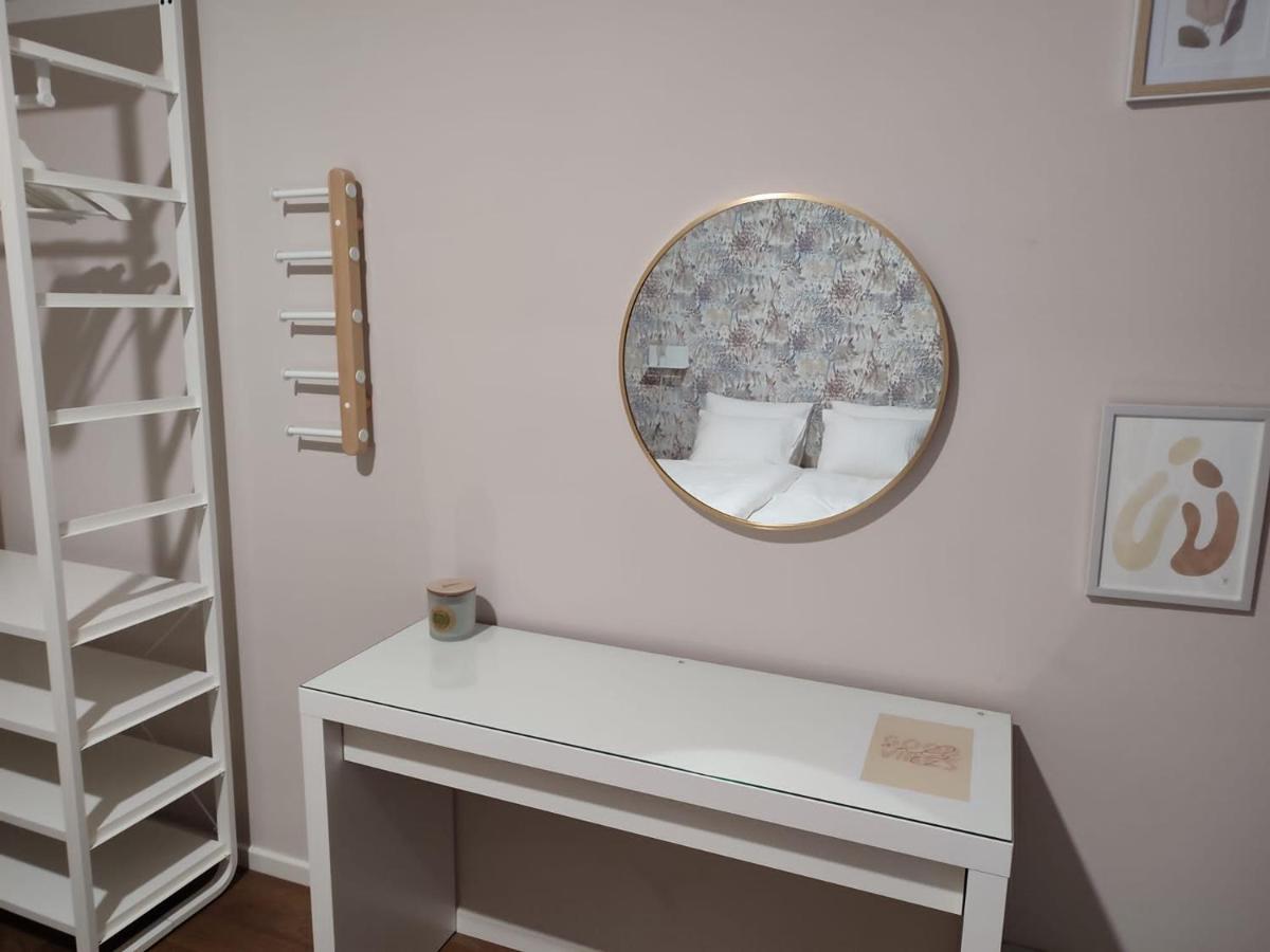 דירות אנטוורפן Leeuwerik Studio מראה חיצוני תמונה